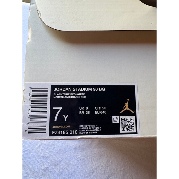 Youth Jordan’s stadium 90 boys youth Jordan’s shoes - Picture 6 of 6